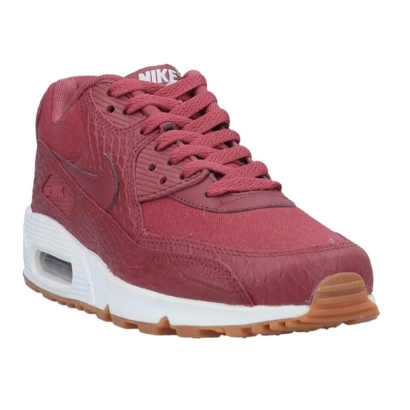 Nike Shoes - Nike Airmax 90